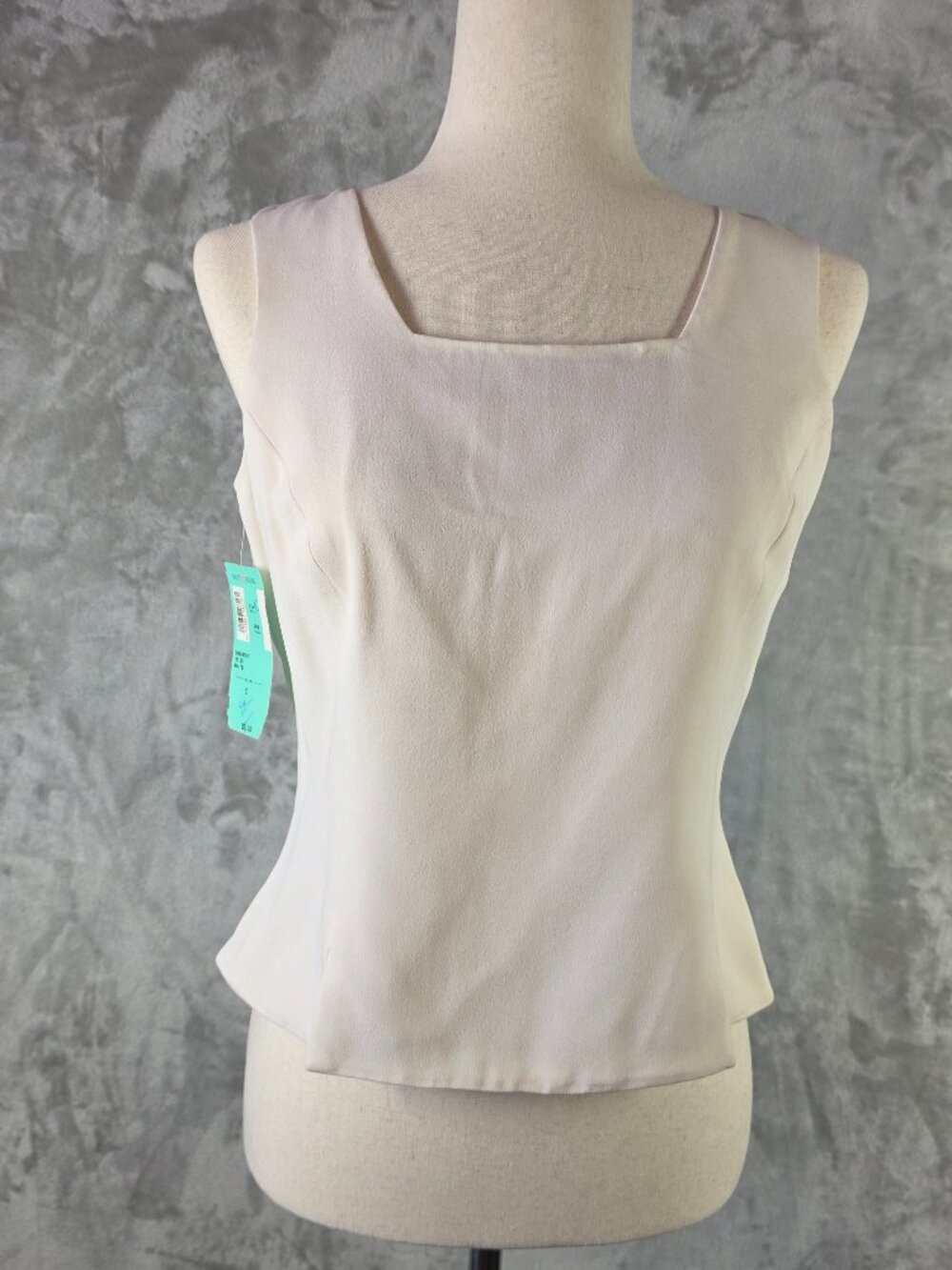 NWT Classiques Entier Small 100% Silk White Sleeveless Top (FLAW)